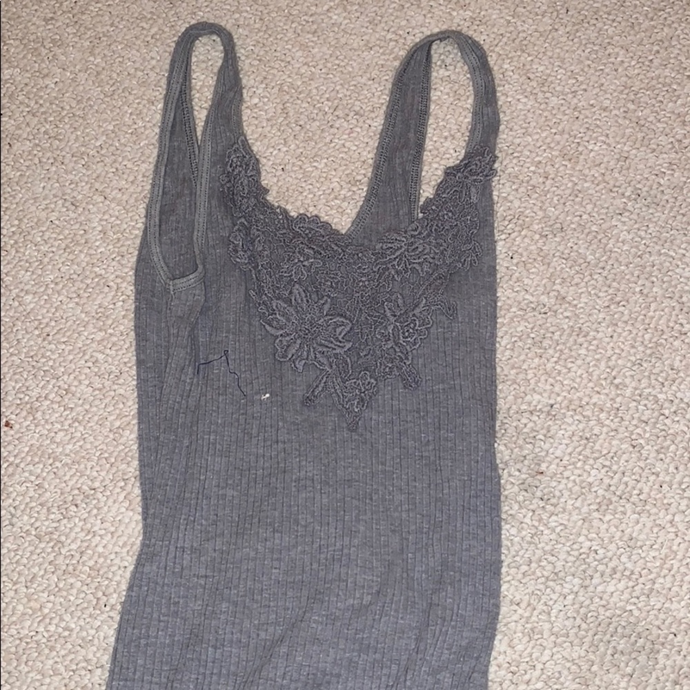 Lacy Ribbed Gray Hollister Tank